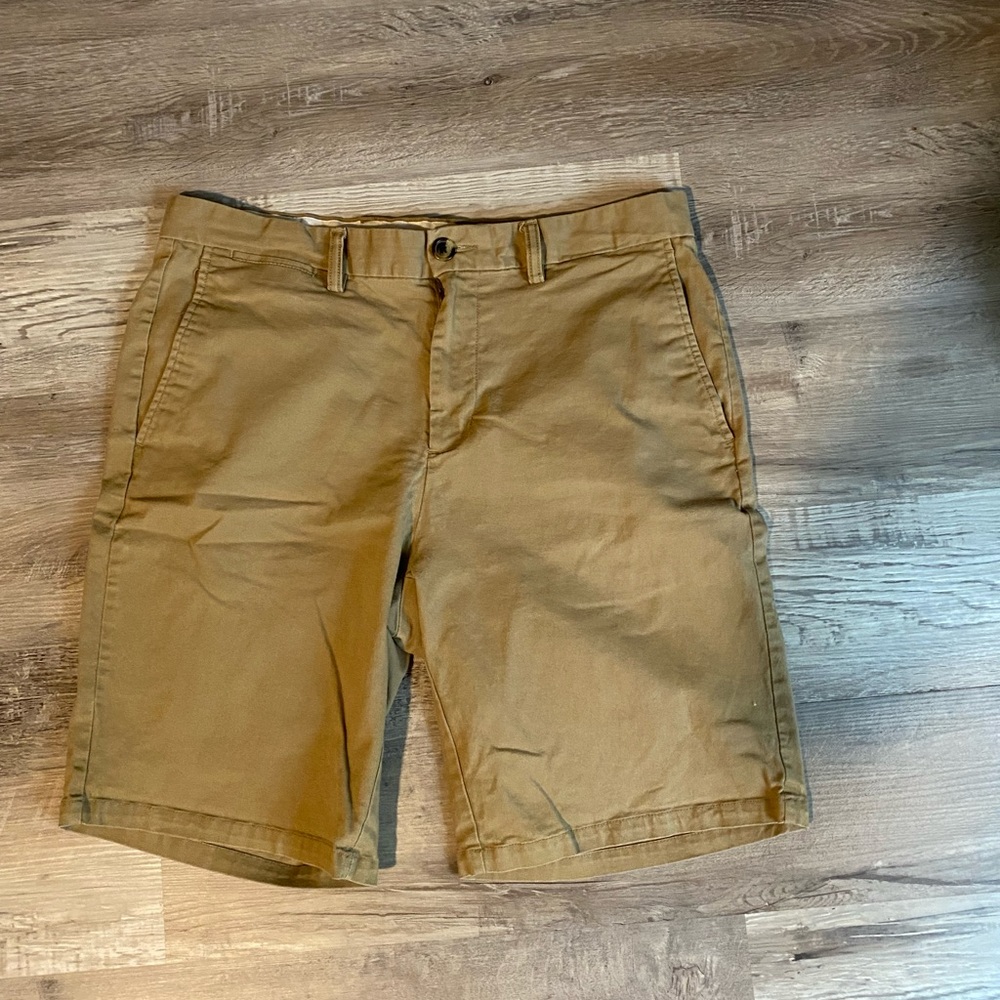 Khaki shorts